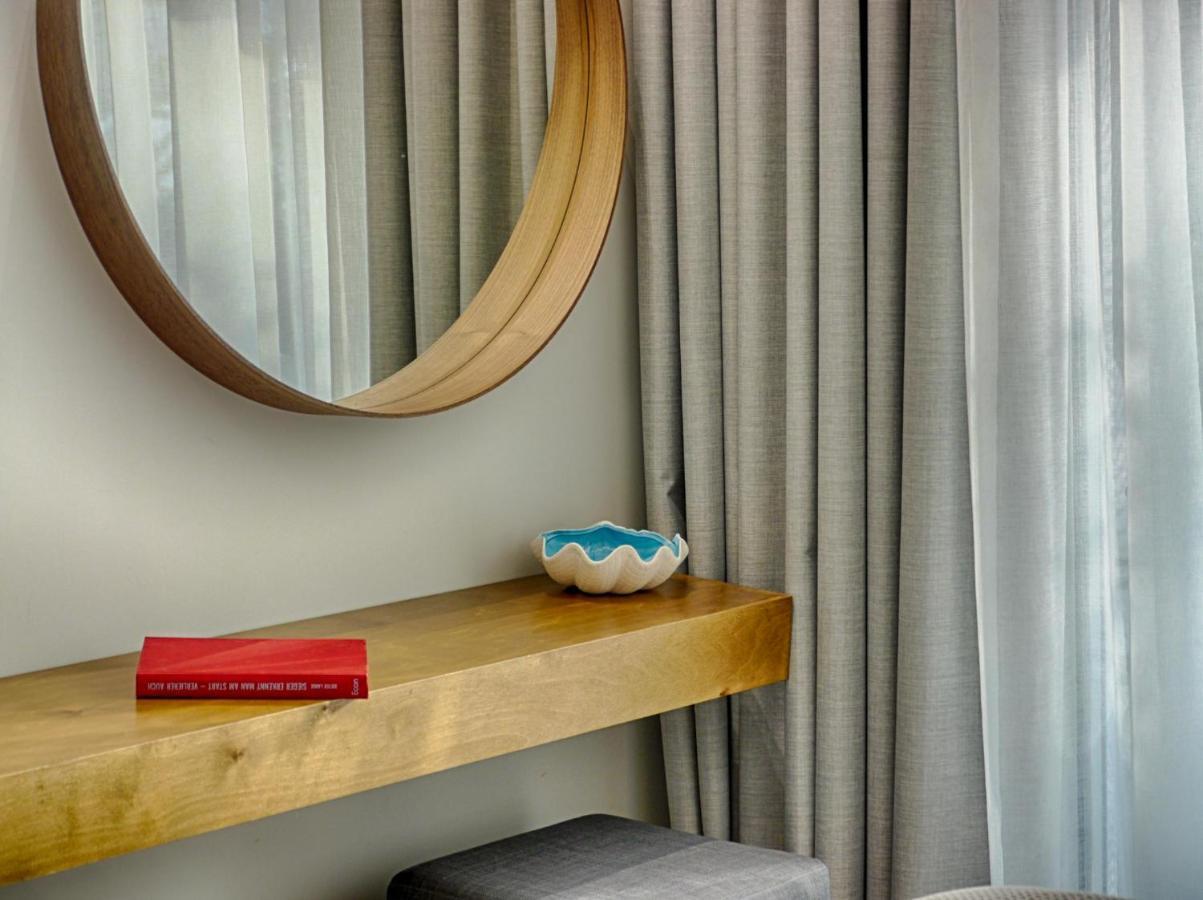 Vistonia Apartment Agios Georgios Pagon Bagian luar foto