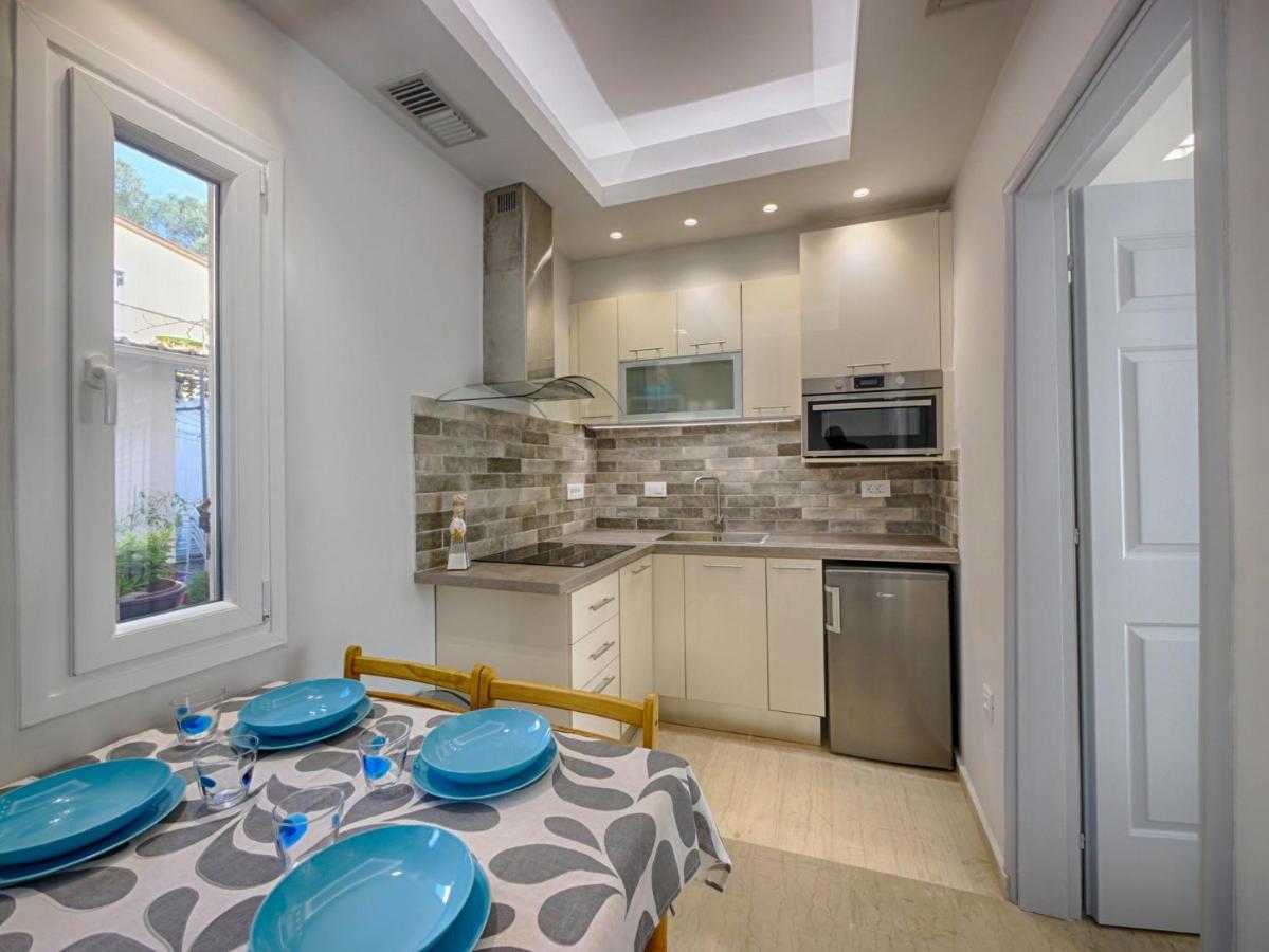 Vistonia Apartment Agios Georgios Pagon Bagian luar foto