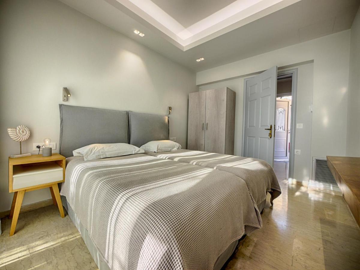 Vistonia Apartment Agios Georgios Pagon Bagian luar foto