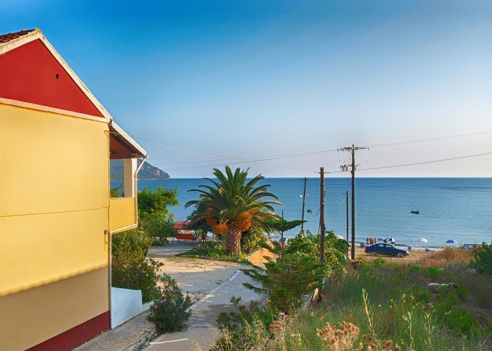 Vistonia Apartment Agios Georgios Pagon Bagian luar foto