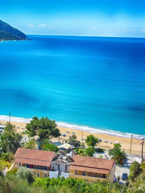 Vistonia Apartment Agios Georgios Pagon Bagian luar foto