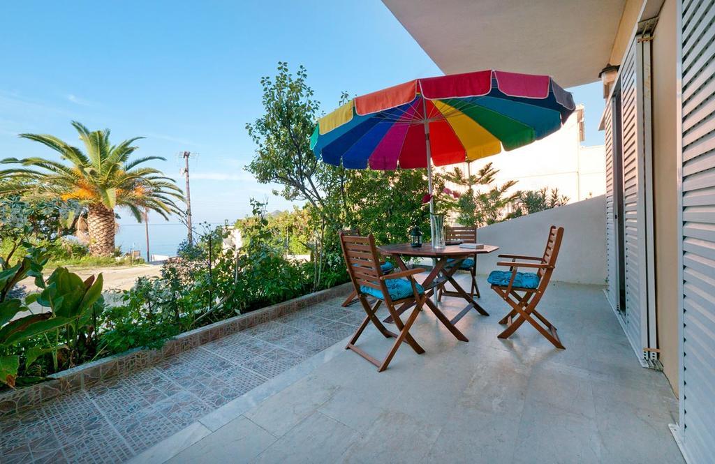 Vistonia Apartment Agios Georgios Pagon Bagian luar foto